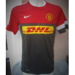 MANCHESTER UNITED DHL TRAINING SHIRT