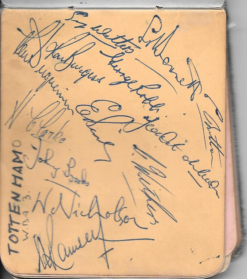 1953-54 TOTTENHAM HOTSPUR & NEWCASTLE UNITED AUTOGRAPHS INC ALF RAMSEY