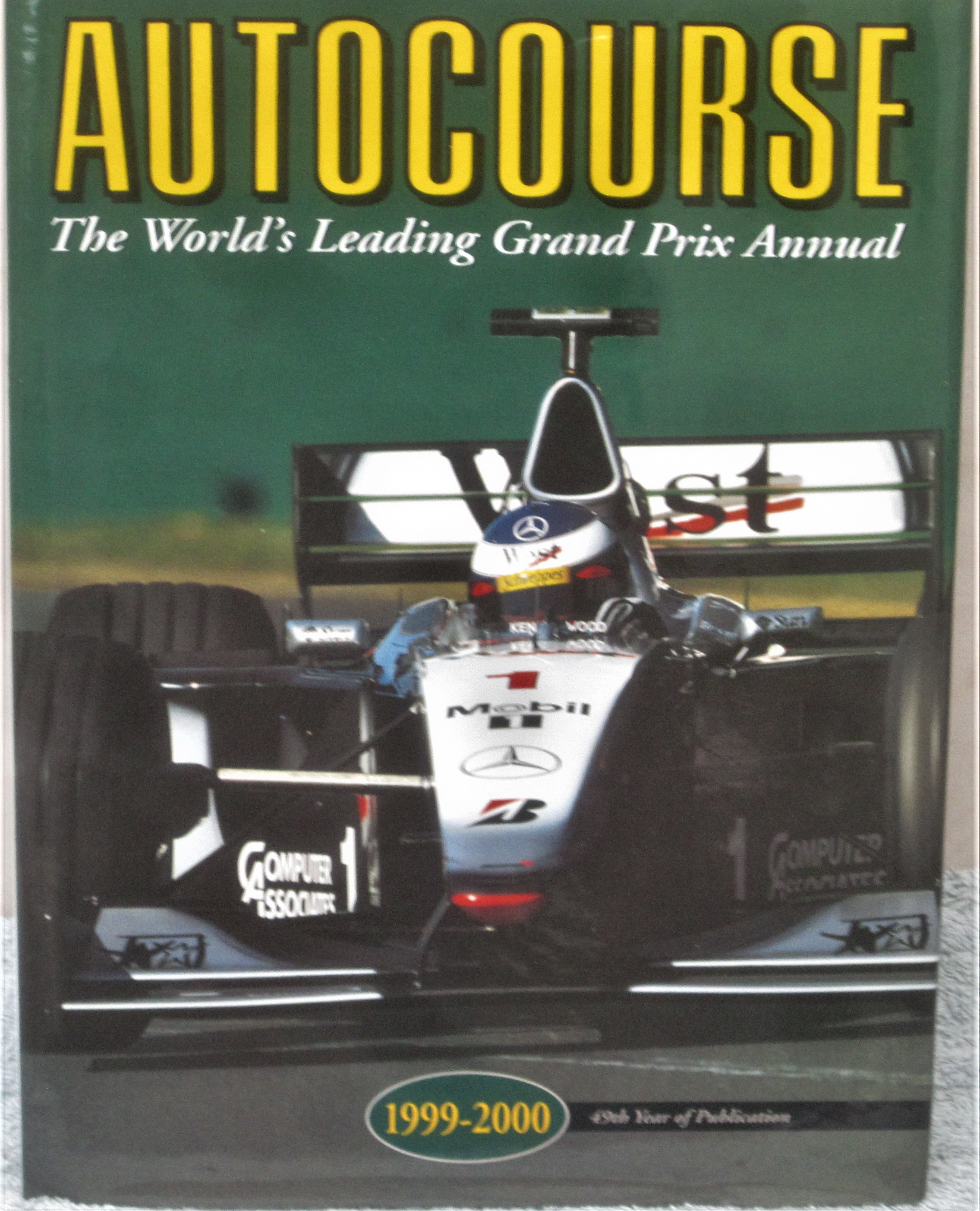 FORMULA 1 - 1999-2000 AUTOCOURSE THE WORLD'S LEADING GRAND PRIX ANNUAL