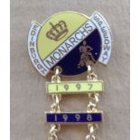 SPEEDWAY - EDINBURGH MONARCHS GILT BADGE WITH 1997 - 2015 YEAR BARS