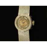 An 18 ct white gold ladies wristwatch,