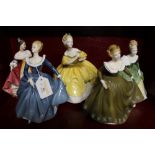 5 Royal Doulton figurines Soiree, Last Volts, Southern Bell,