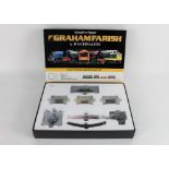 A Graham Farish by Bachmann N gauge 'Ready to Run' Starter train set,