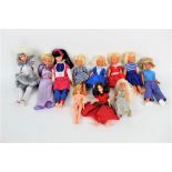 A group of 20th century vinyl dolls, of various sizes, to include Ann Moore dolls, JP Inc,