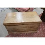 Pine bedding chest, height 51 cm, width 101 cm, depth 52 c,