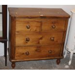 Small pine 2/2 chest of drawers, 90 cm tall, 88 cm wide,