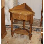 Modern pine corner washstand with drawer to front, 89 cm tall, 65 cm wide,