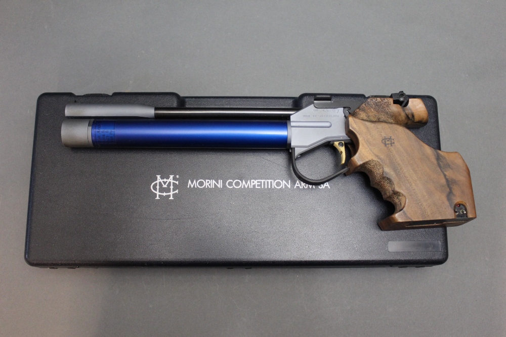 A Morini Competition Arm CM 162E cal 177 competition air pistol, - Bild 2 aus 4