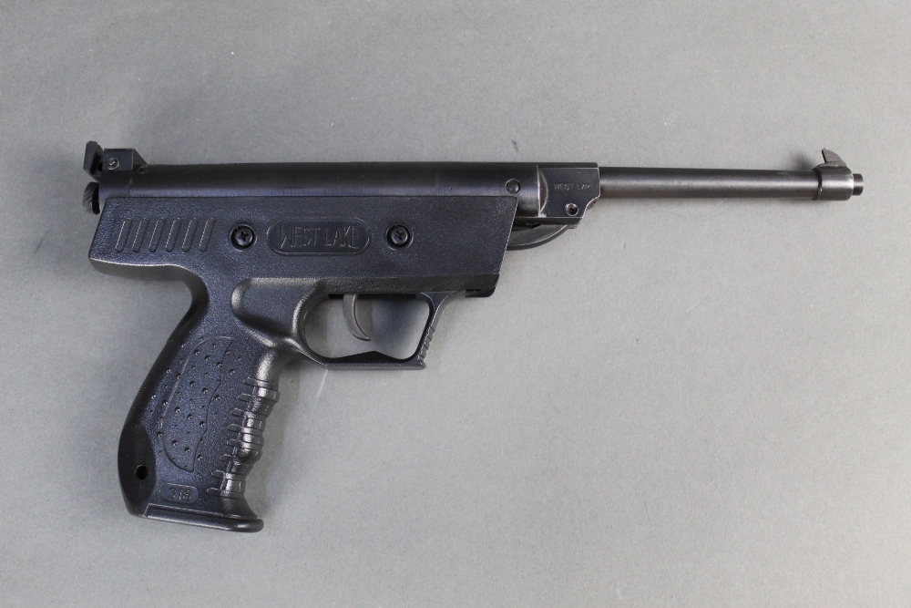 A West Lake Model XHS3 cal 22 air pistol, break barrel. Overall length 34 cm. Serial No. 0504867. - Bild 2 aus 2