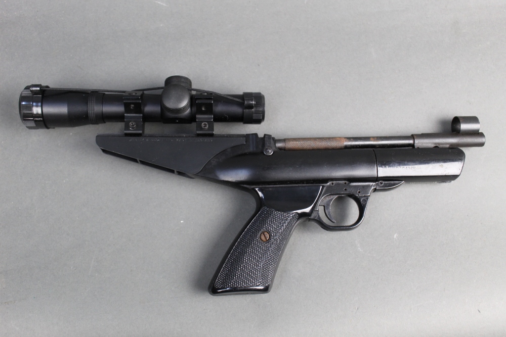 A Webley & Scott Hurricane cal 22 over lever air pistol, fitted with a SMK 2 x 20 pistol scope, - Bild 3 aus 3