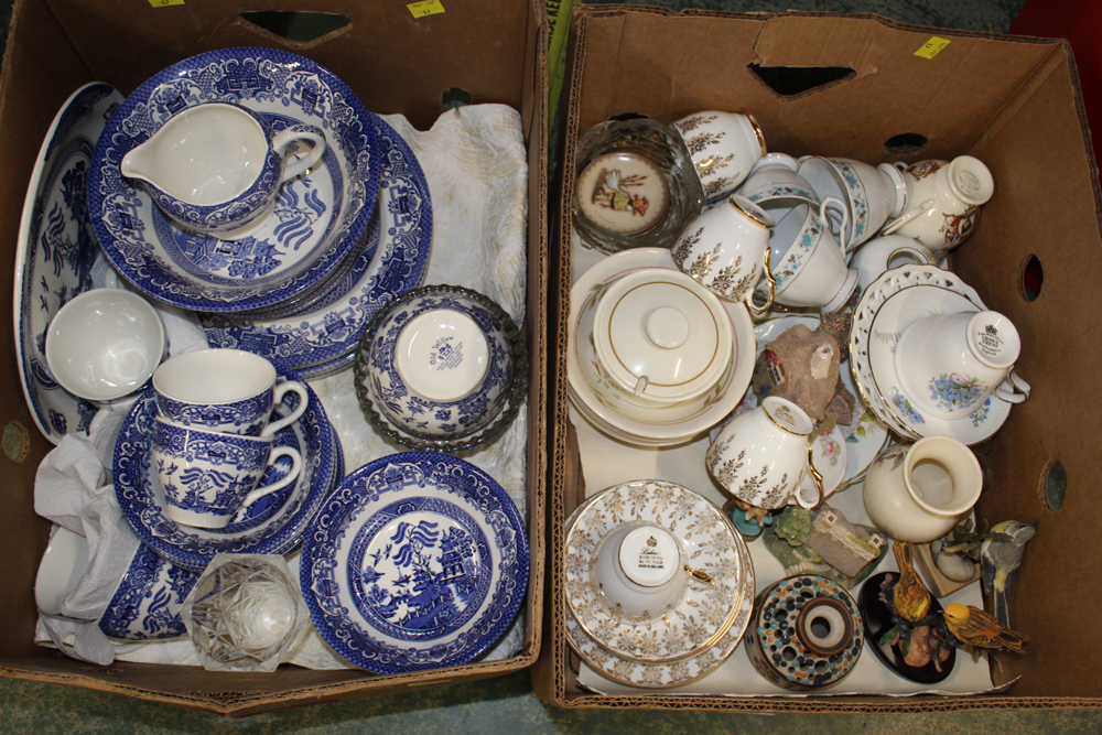 Two boxes of china, Willow pattern dinner service, Lilliput Lane houses,