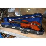Maidstone violin with bow in Skylark brand case