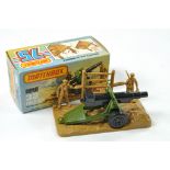 Matchbox Superfast No. 32C Field Gun. Military green body, light brown base, 2 soldiers and 4 shells