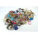 A large collection of costume jewelry, comprising many attractive items. Watches, Necklaces, Pin