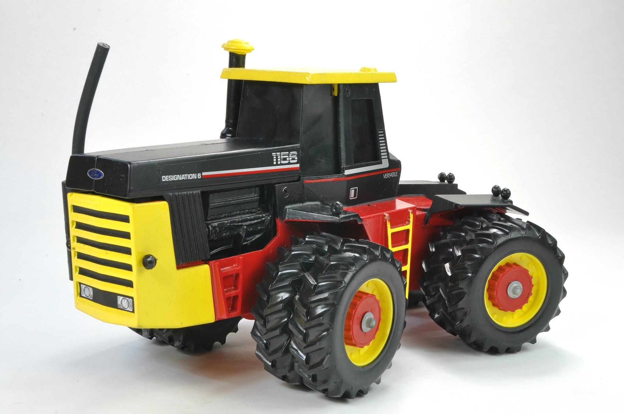 Scale Models 1/16 Model Issue comprising Versatile 1156 Tractor, duals all-round. Generally
