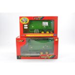 Britains Farm 1/32 issue comprising John Deere Green Marston Trailer Duo. Excellent, secure in box