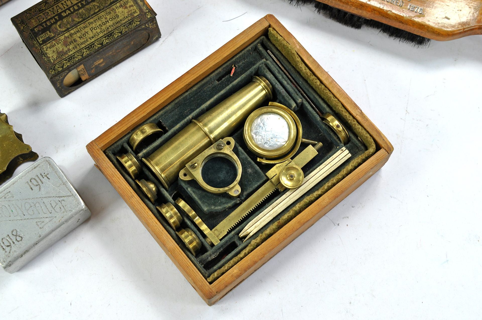 A very interesting assortment of vintage items comprising Parker Gun Cleaning Kit with box and - Image 4 of 10