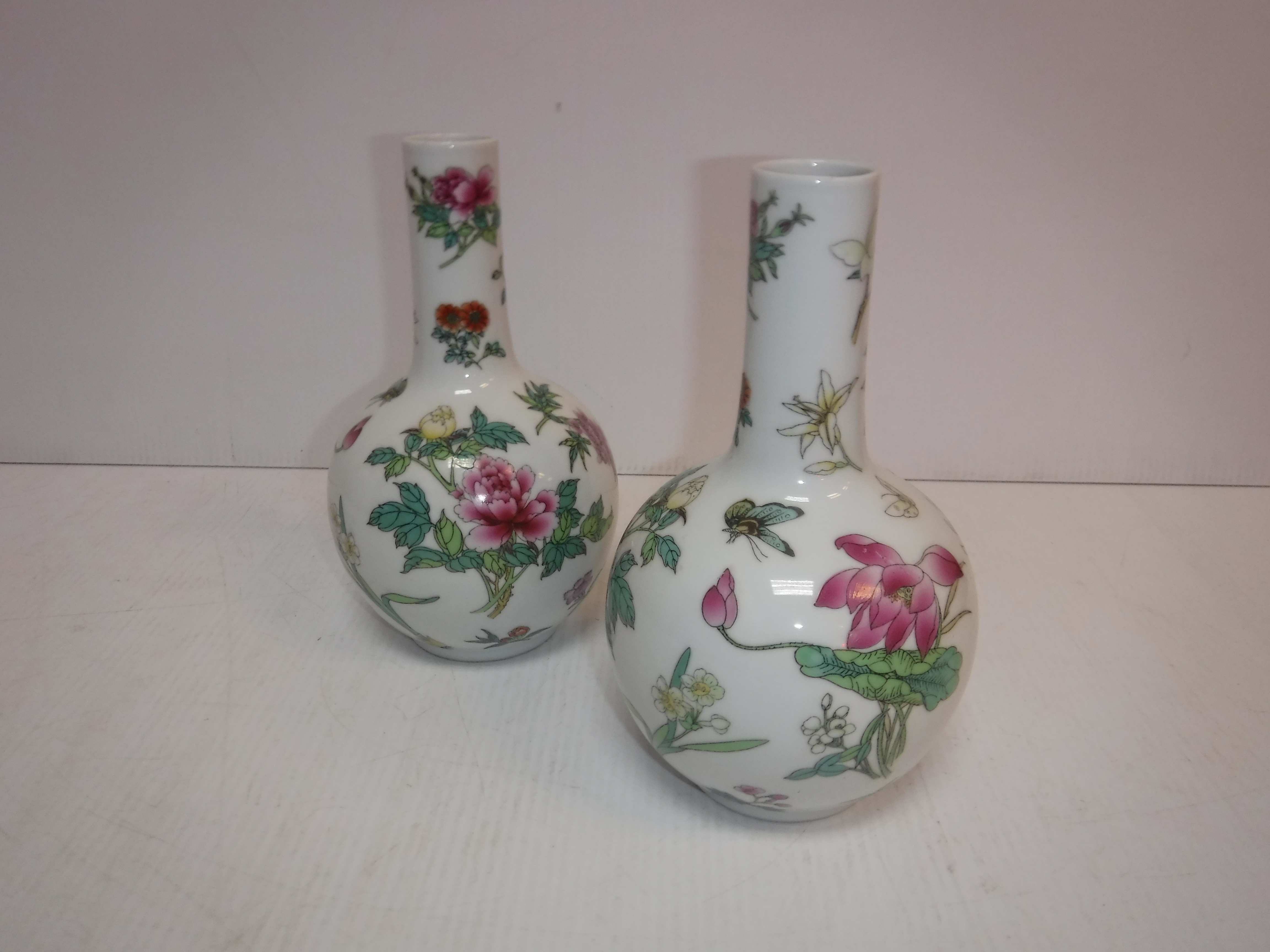 A pair of Chinese Zhongguo Jingdezhen Zhi (c.