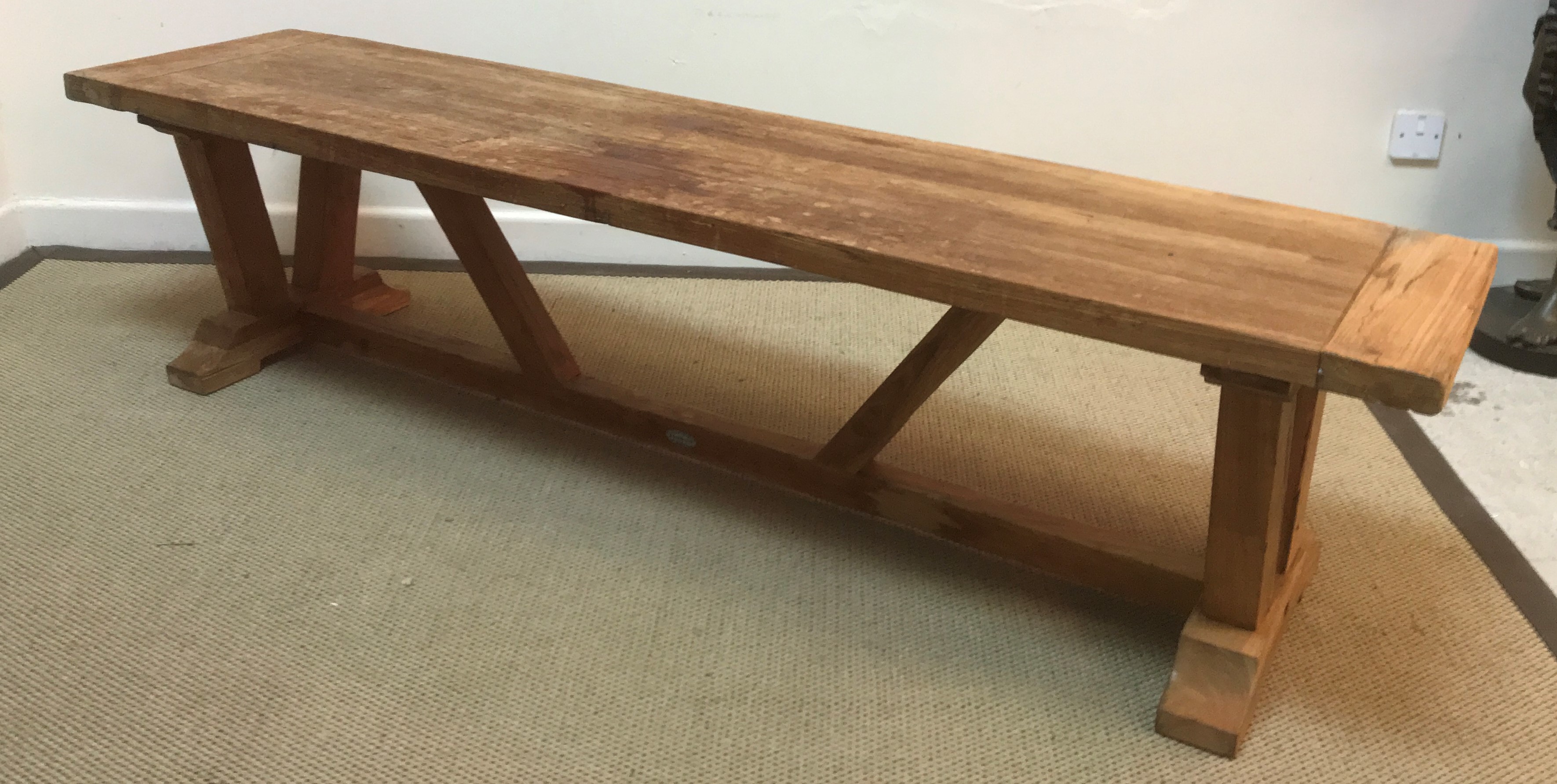 An elm refectory style kitchen table on plank, - Image 7 of 12