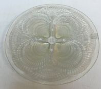 A Lalique “Coquilles” plate 30 cm in diameter CONDITION REPORTS In need of a clean.