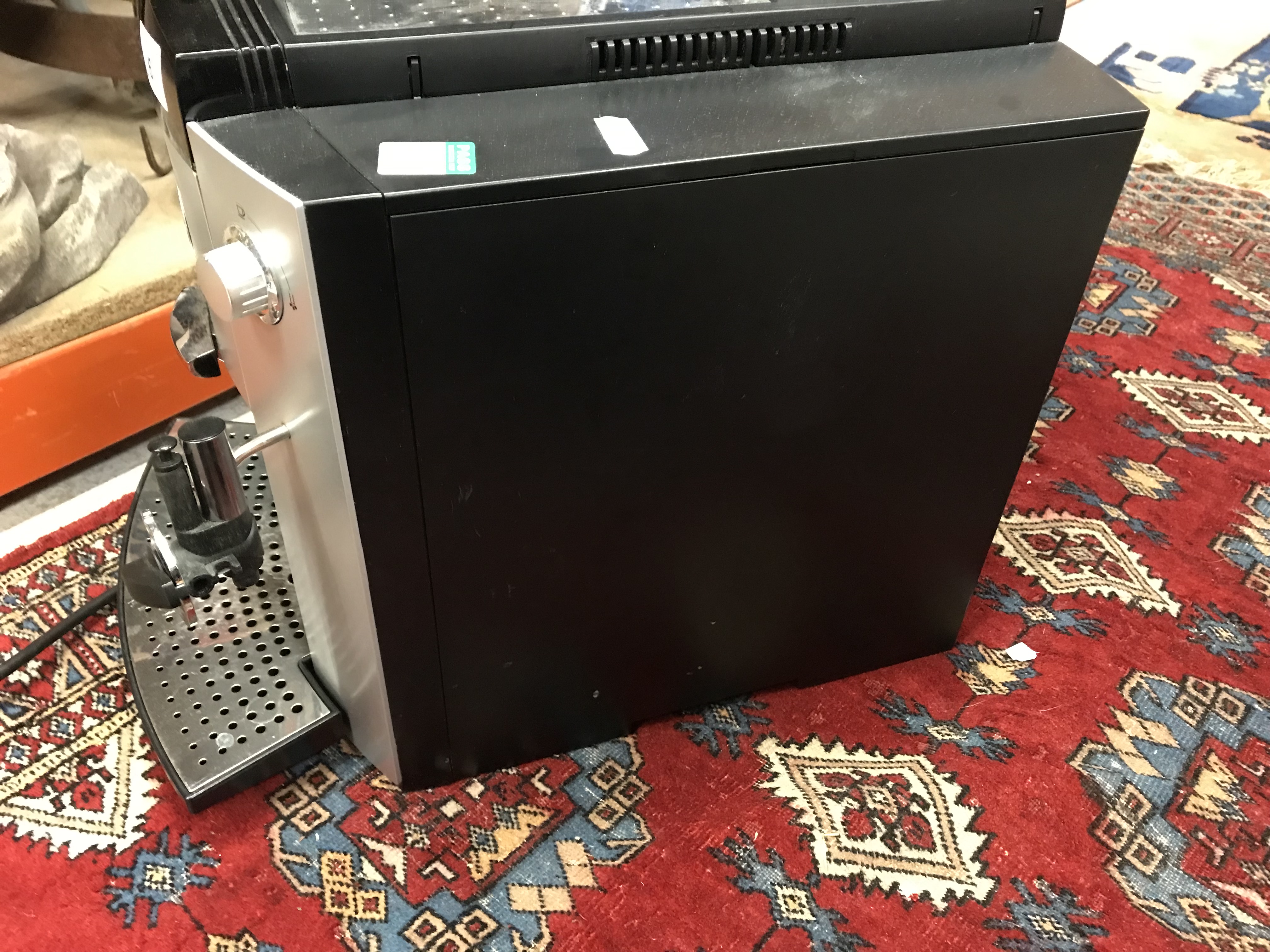 A Gura of Switzerland Impressa F70 coffee machine CONDITION REPORTS Unknown if - Image 7 of 16