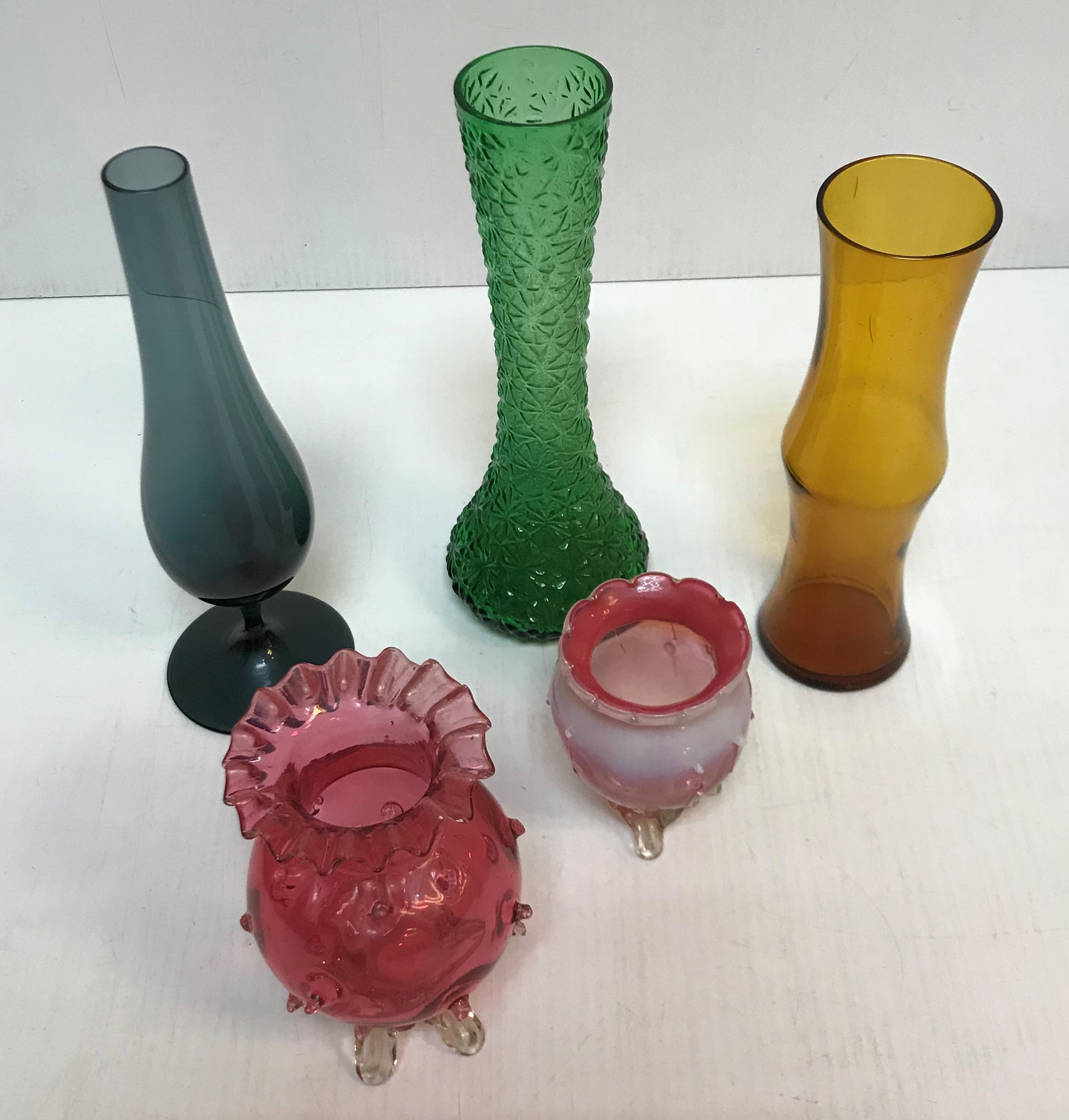 A collection of glassware to include an early 20th Century Continental painted lustre glass - Image 2 of 5