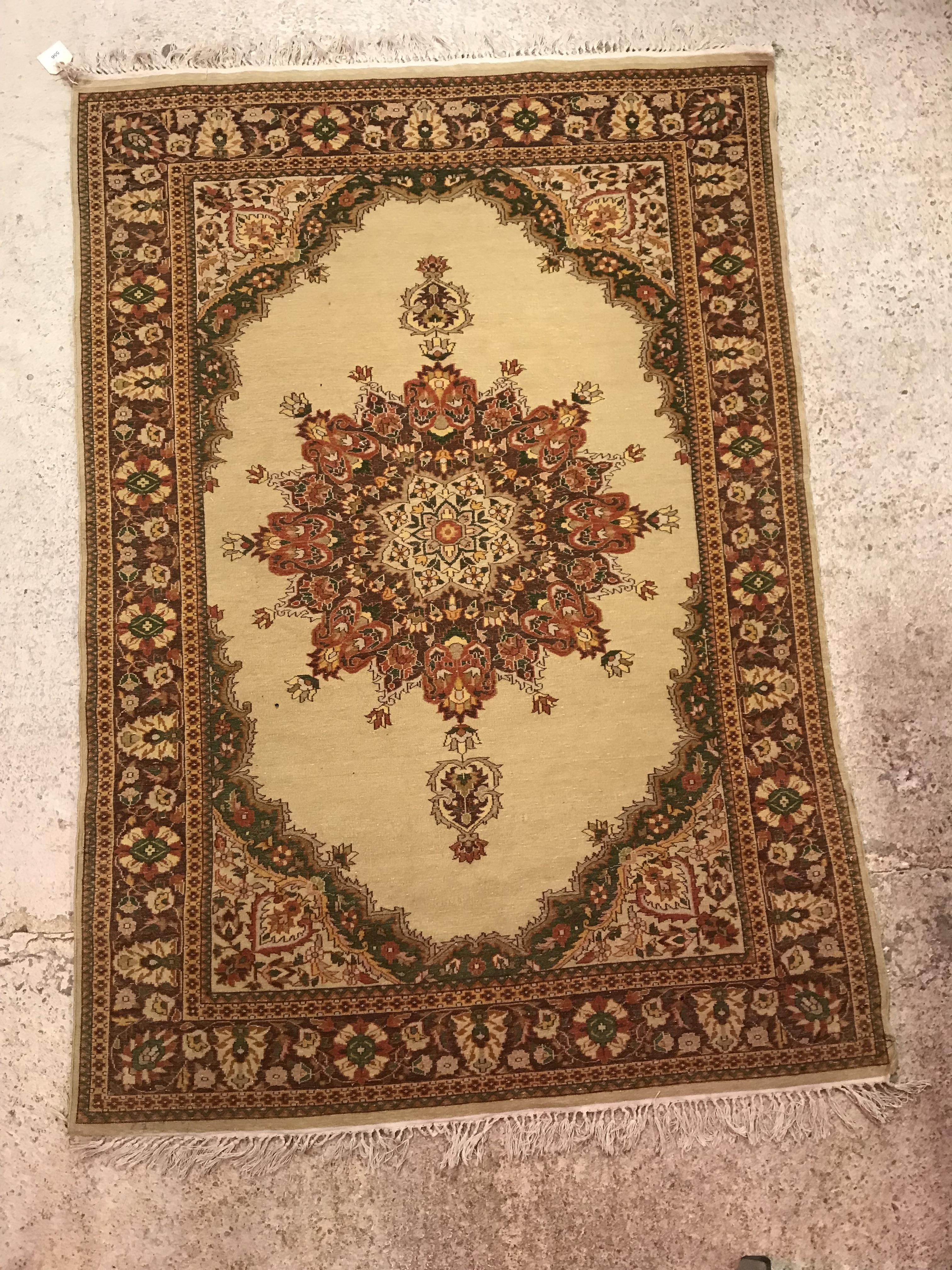 A Persian rug, - Image 15 of 15