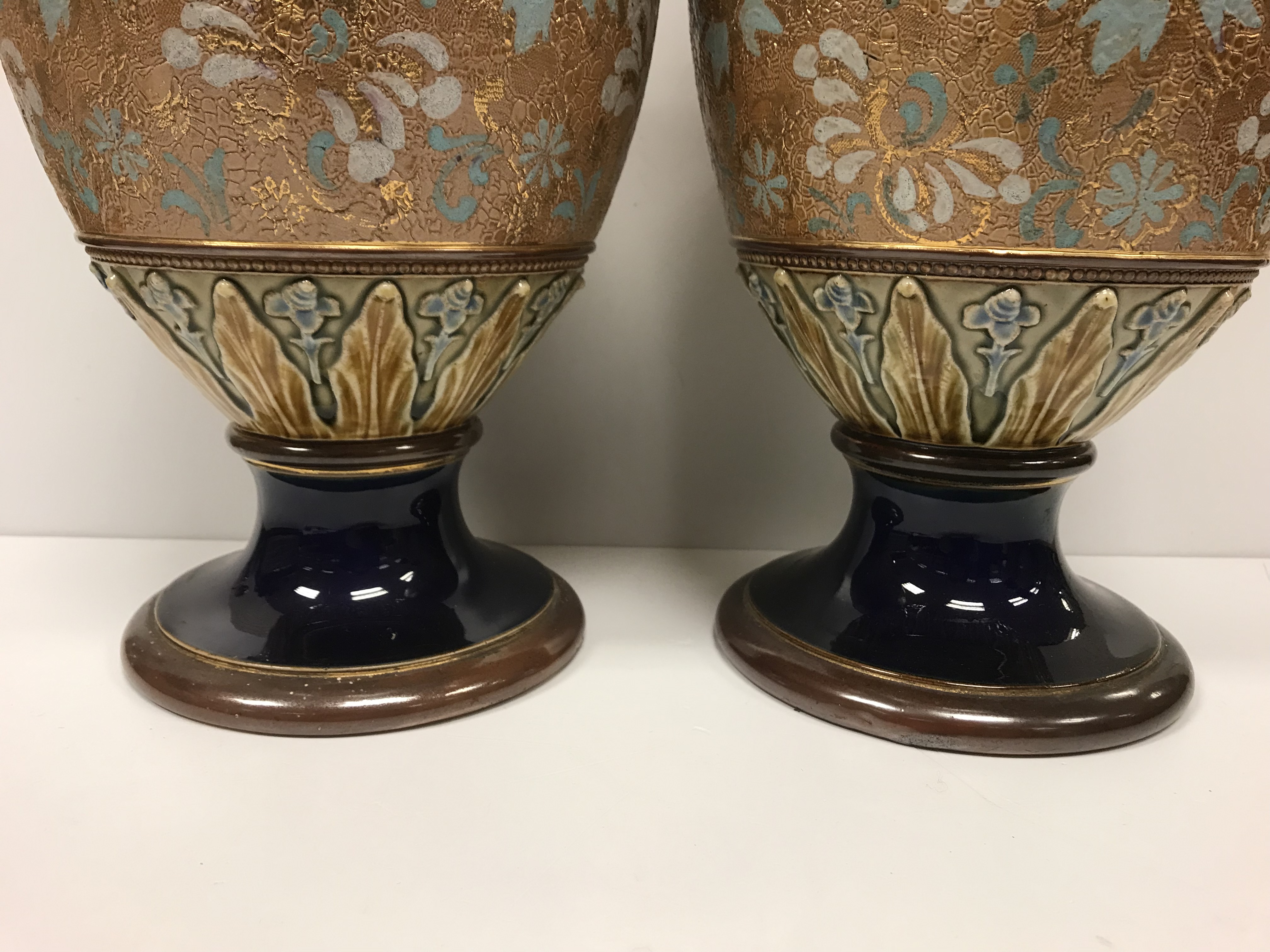 A pair of Royal Doulton Doulter & Slater - Image 17 of 30