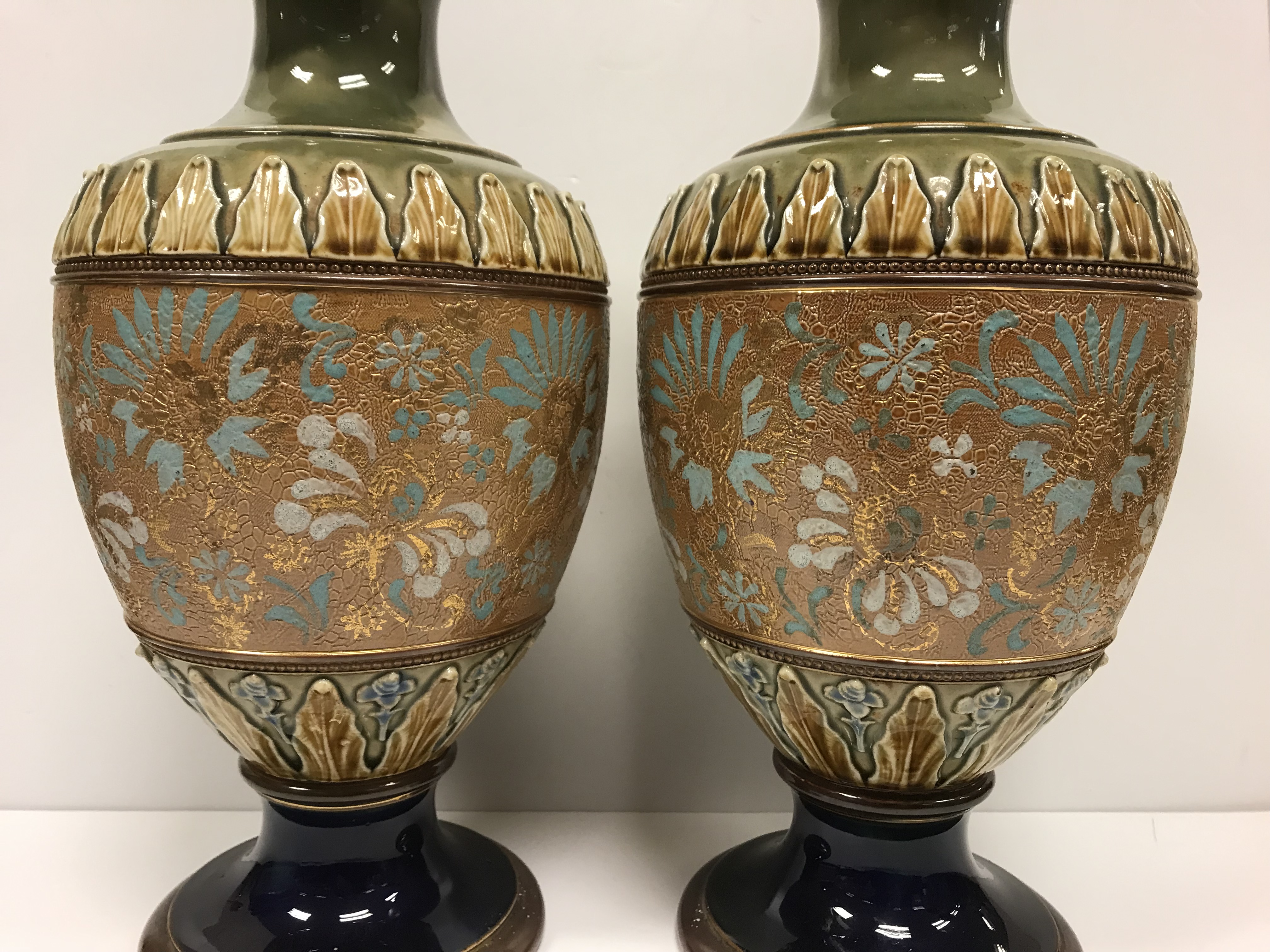 A pair of Royal Doulton Doulter & Slater - Image 12 of 30