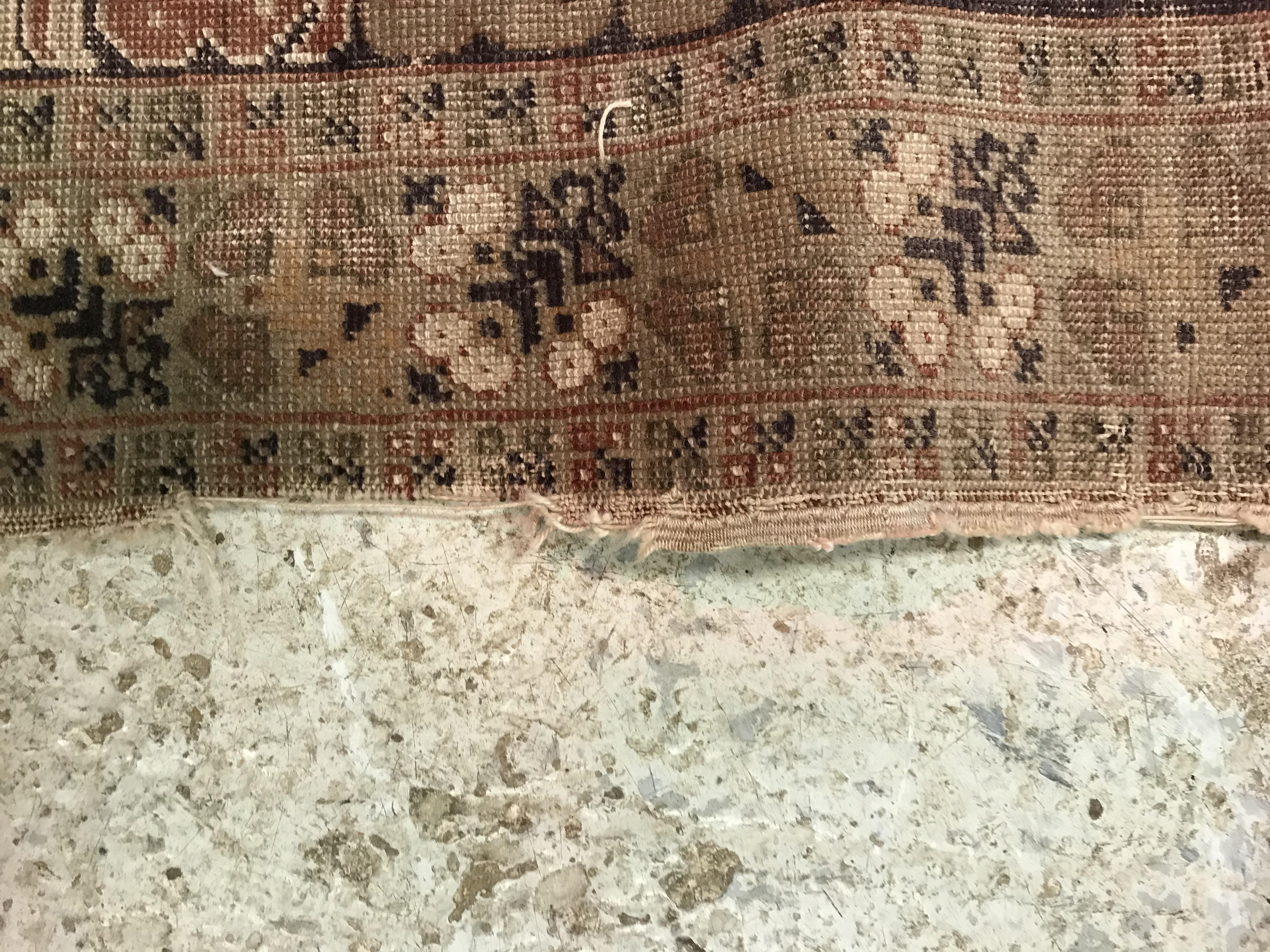 A vintage Ushak prayer rug, the central - Image 14 of 16