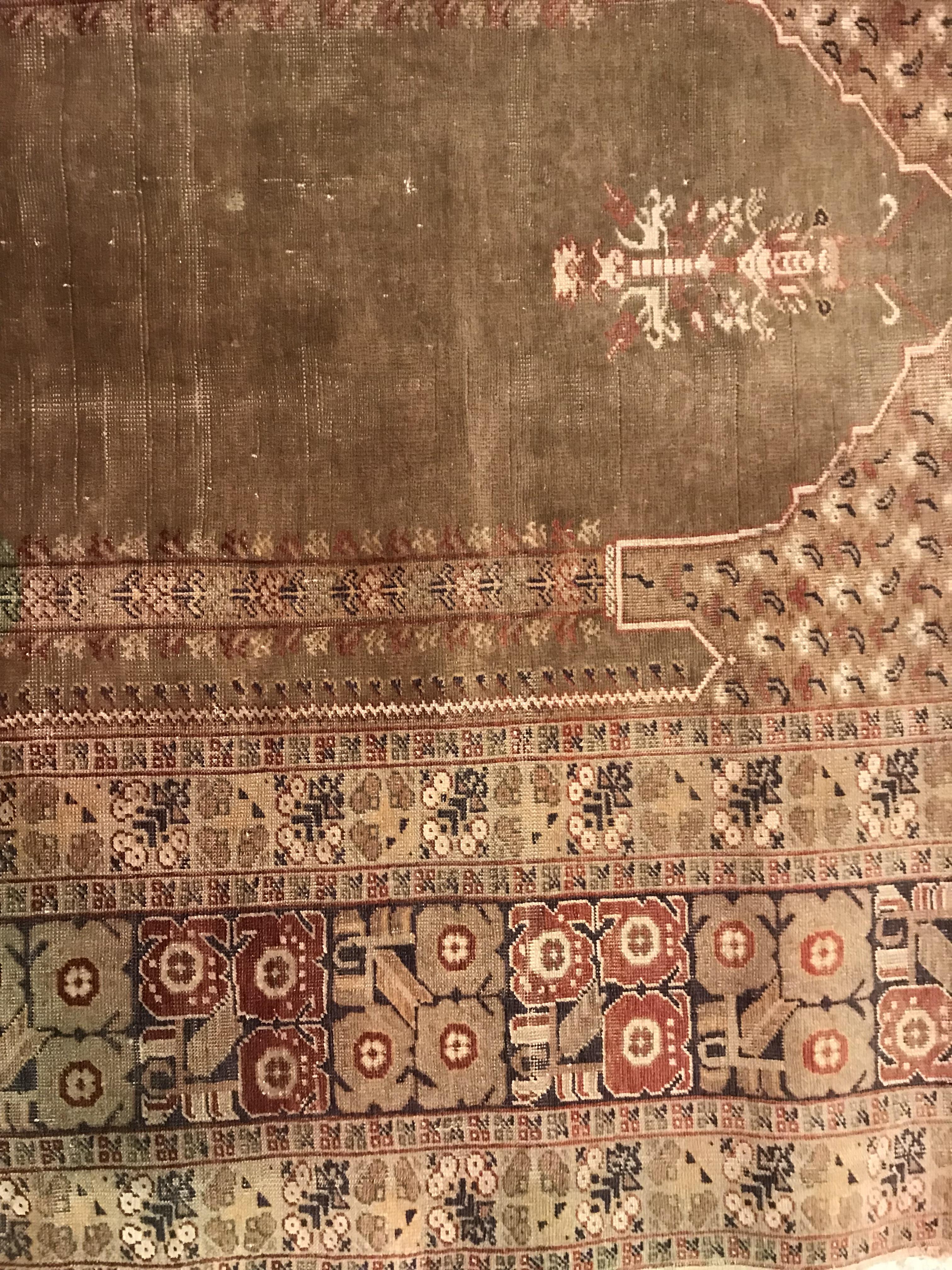 A vintage Ushak prayer rug, the central - Image 7 of 16