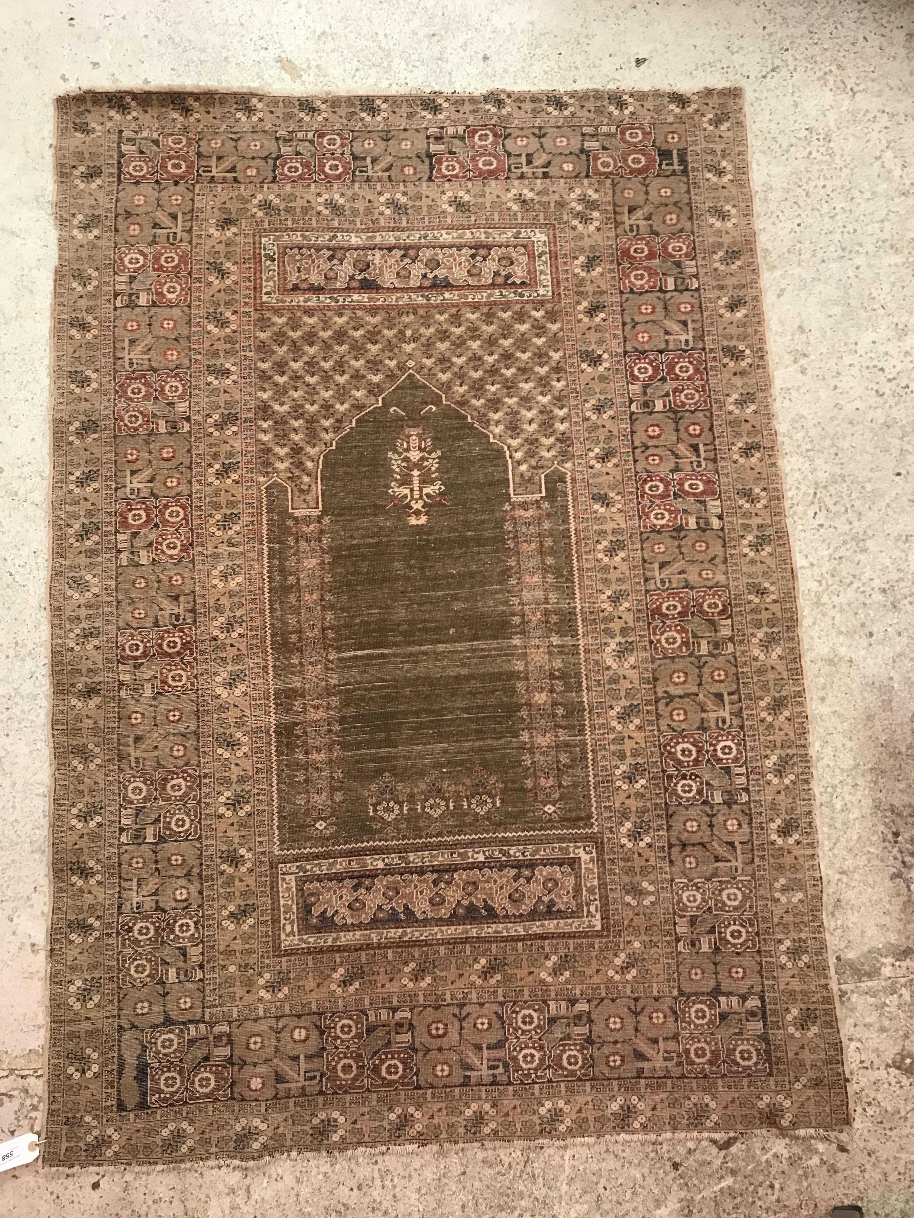 A vintage Ushak prayer rug, the central - Image 15 of 16