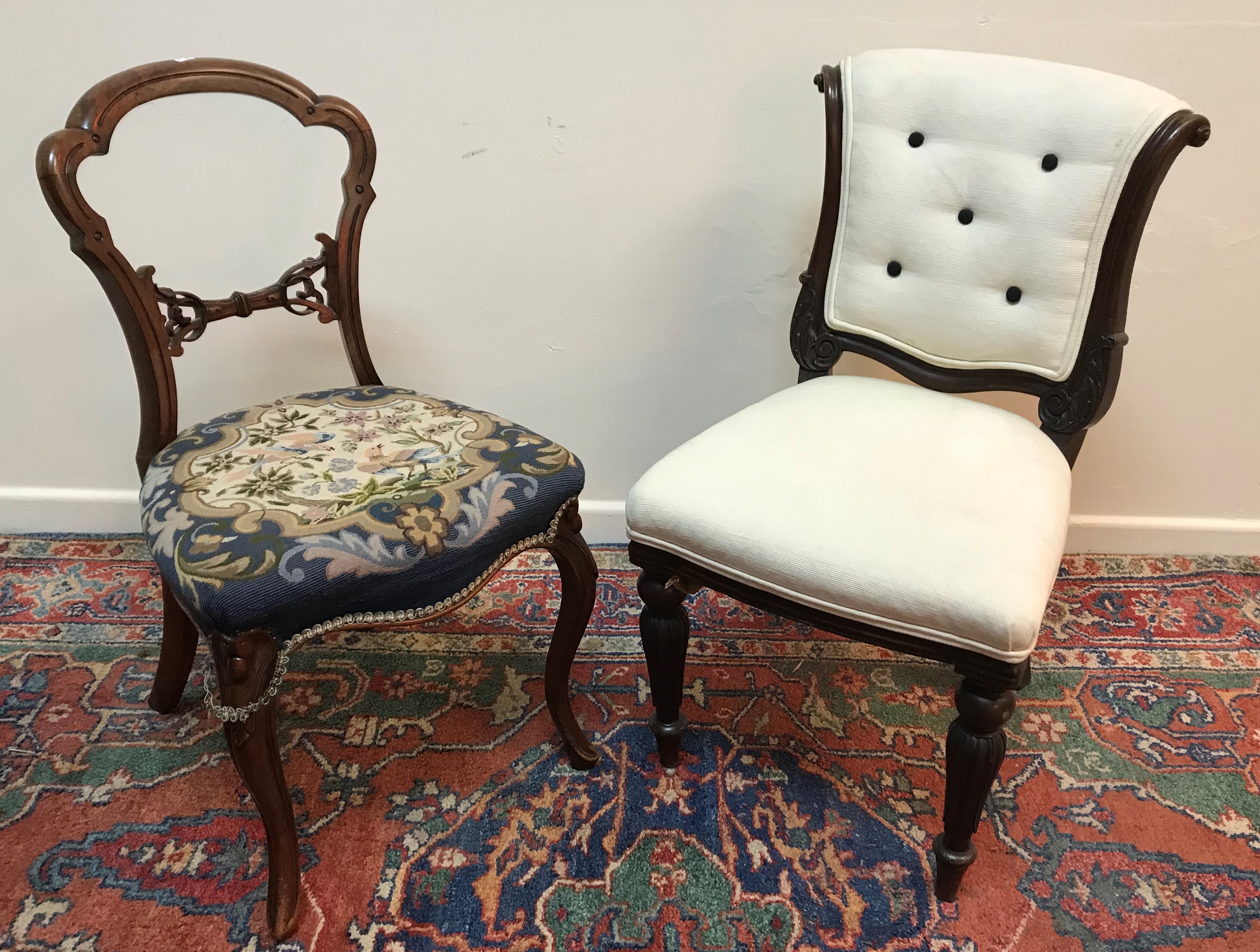 An Edwardian mahogany and inlaid two seat salon settee on square tapered legs to splayed feet, - Image 2 of 2