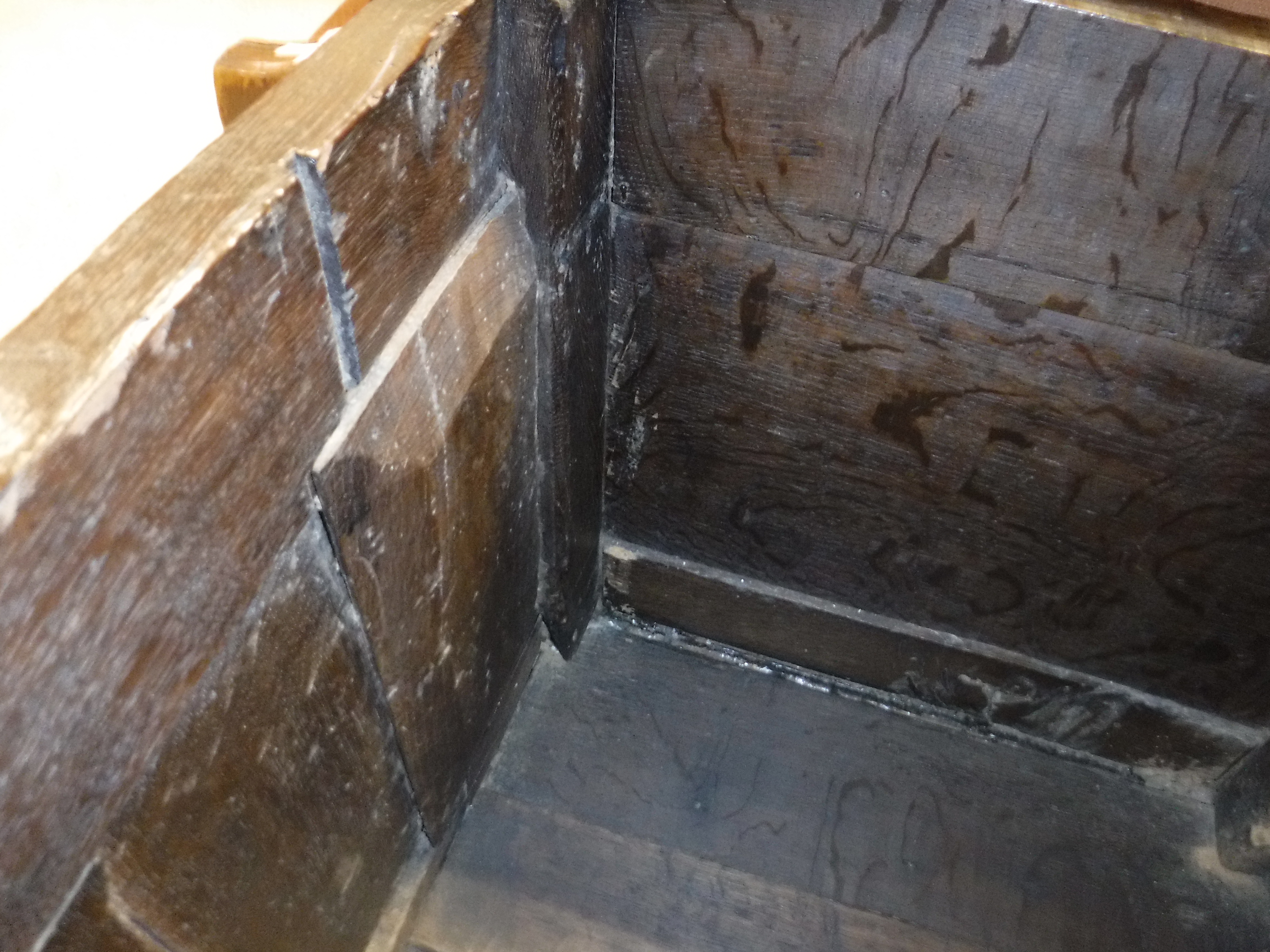 A 17th Century oak coffer, - Image 8 of 41