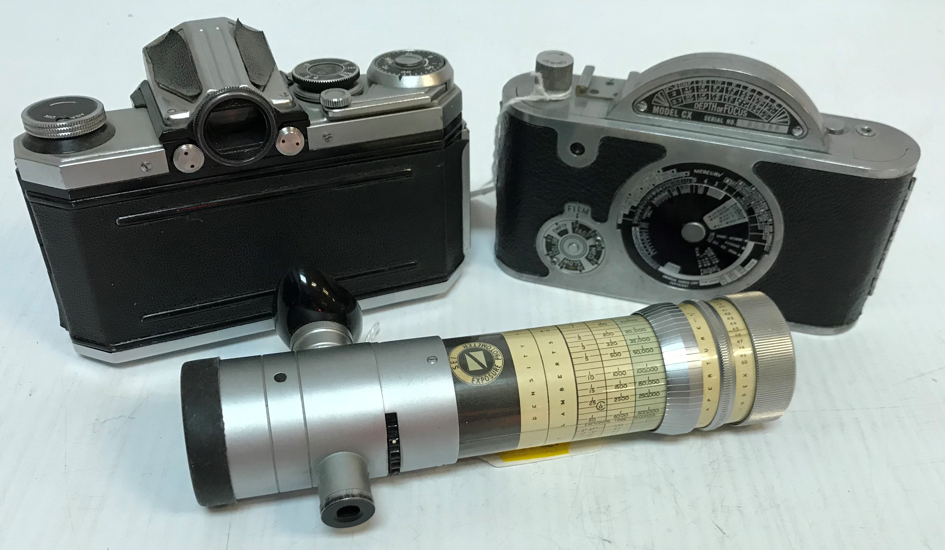 An Edixa-Matt Reflex Mod. B-L camera, with Iscotar 1:2.8/50 lens (No. - Image 3 of 3