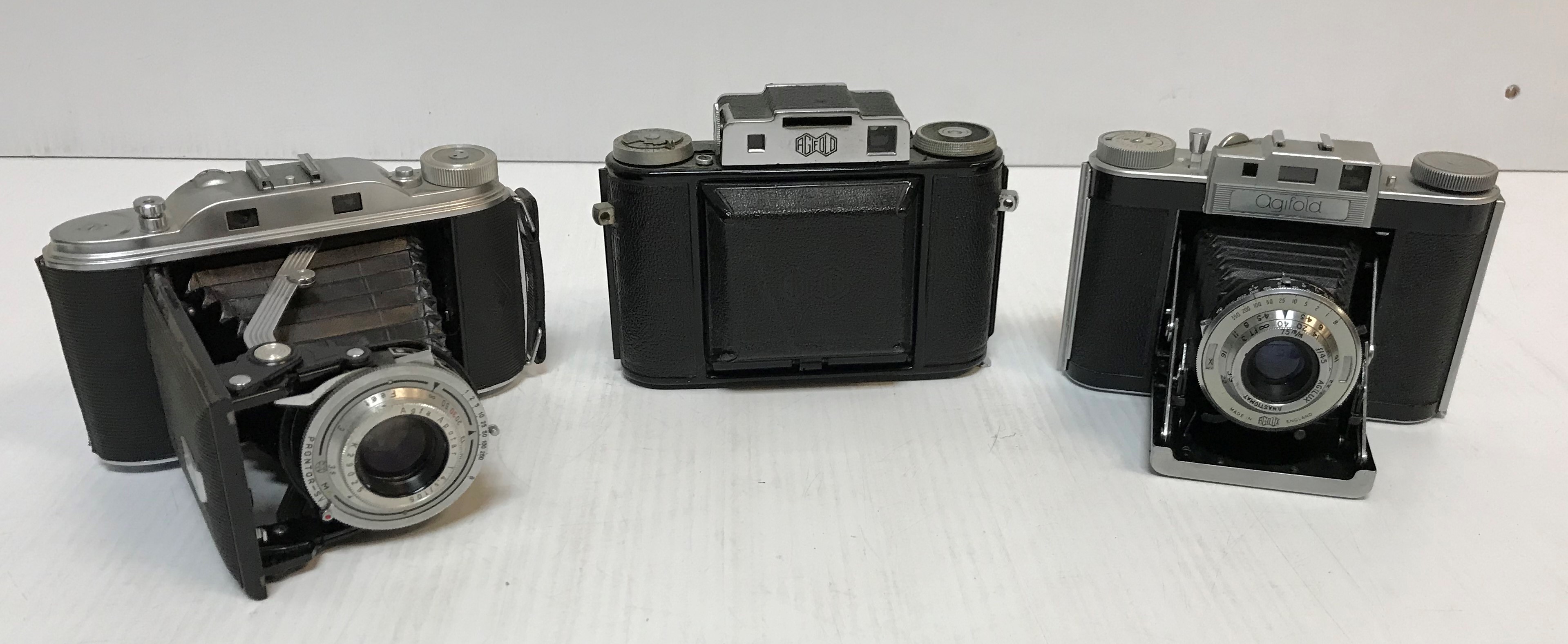 A collection of six various vintage Agfa cameras including an Ambi Silette, an Agfa Karat, - Image 2 of 6