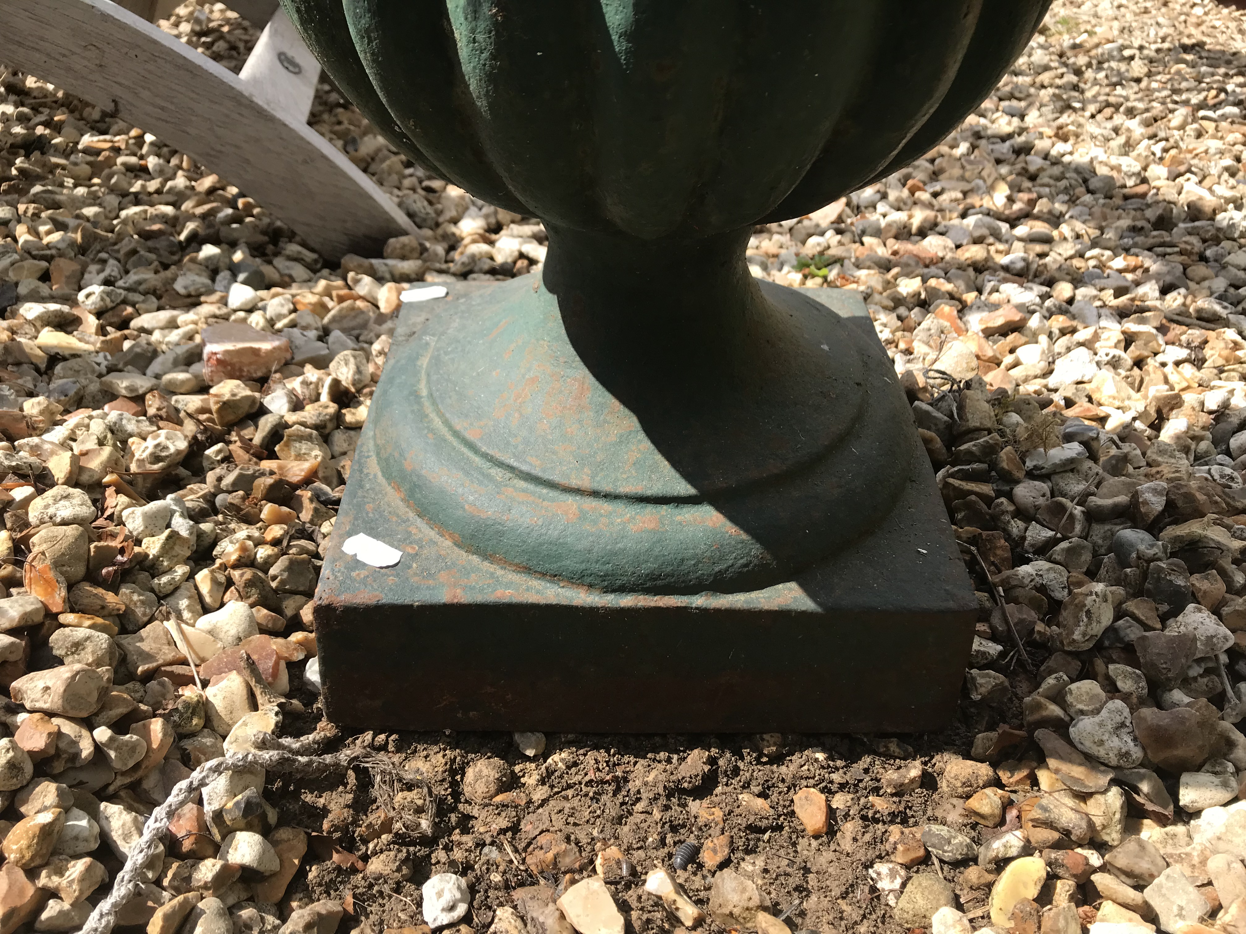 Two similar green cast iron garden urns CONDITION REPORTS Some areas of rusting, - Image 18 of 31