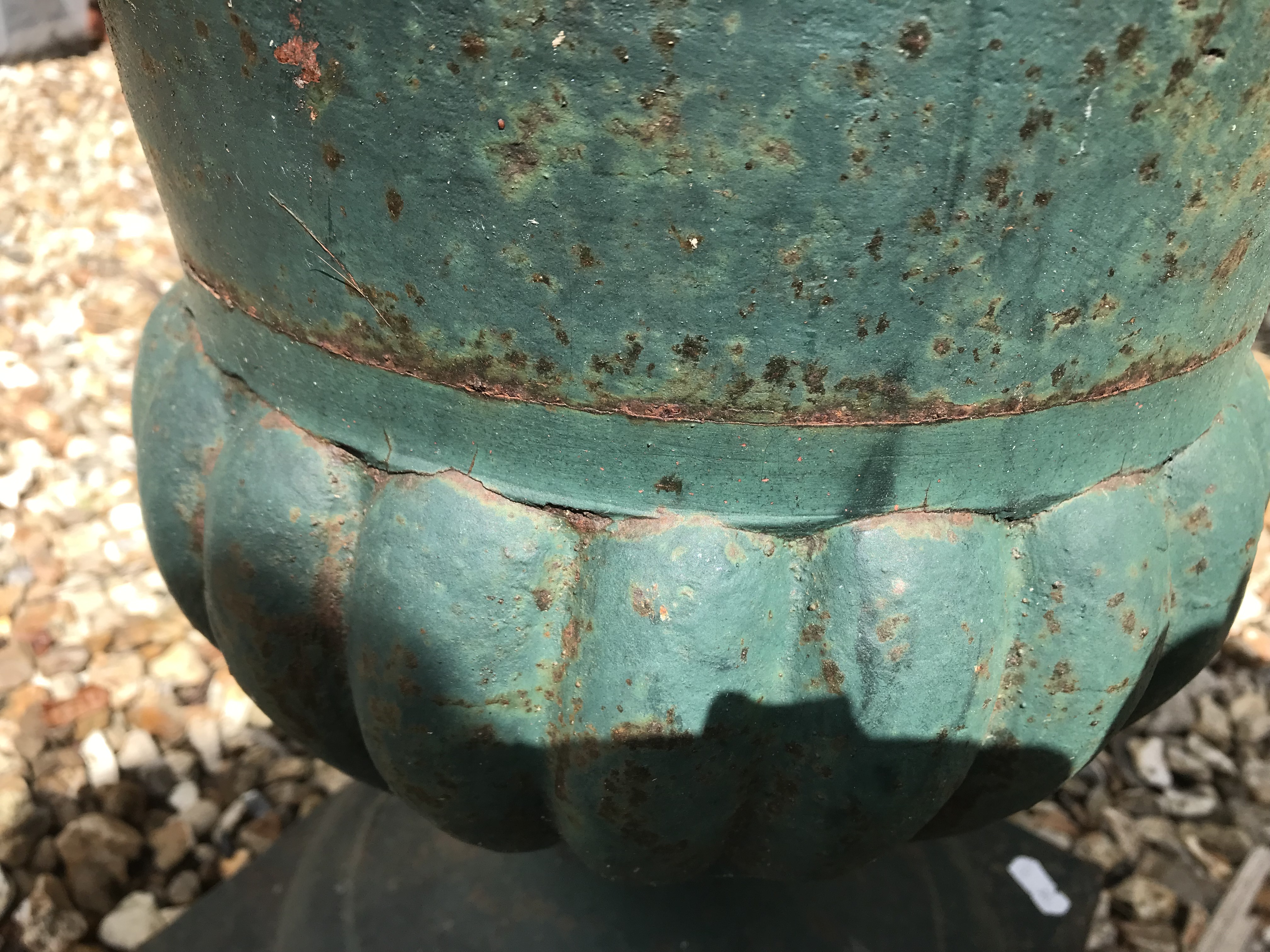 Two similar green cast iron garden urns CONDITION REPORTS Some areas of rusting, - Image 29 of 31