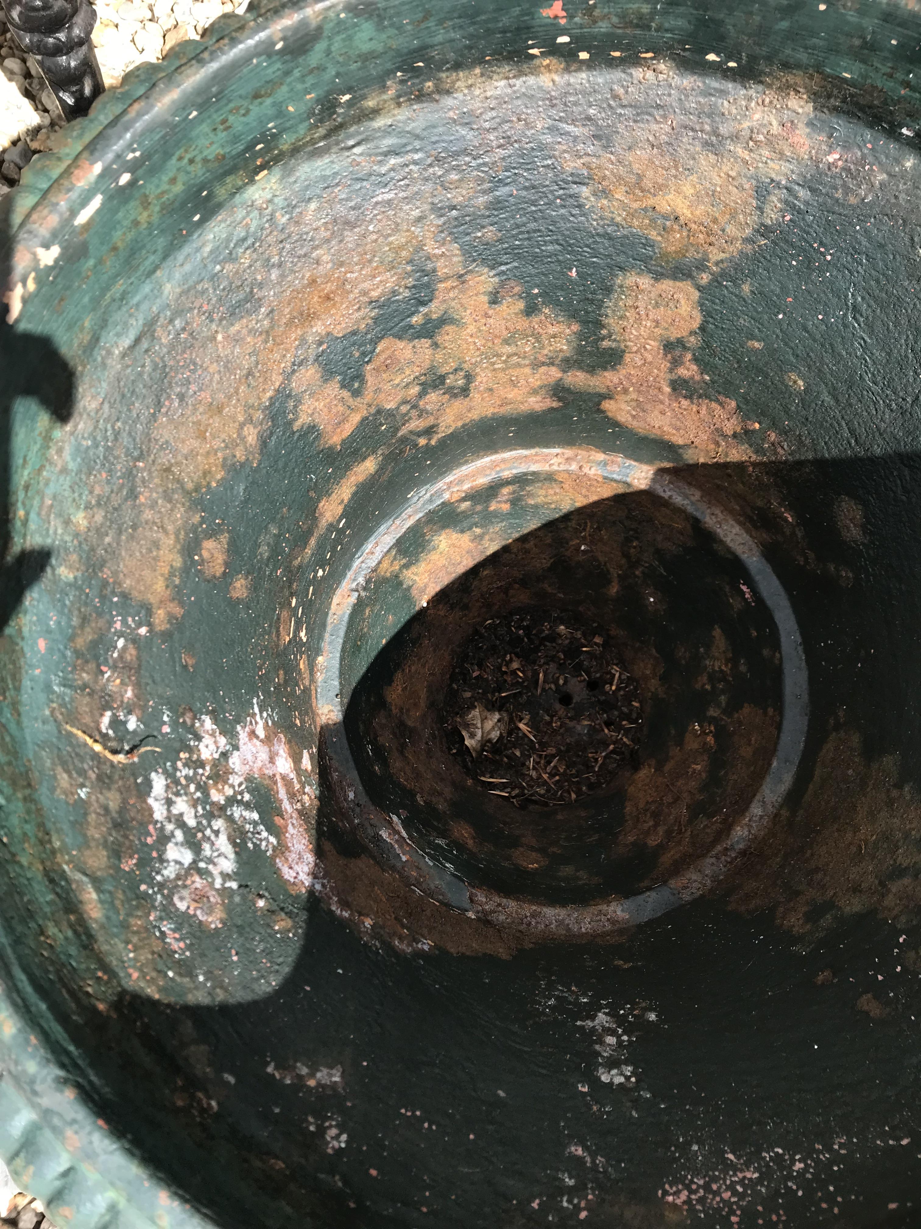 Two similar green cast iron garden urns CONDITION REPORTS Some areas of rusting, - Image 28 of 31