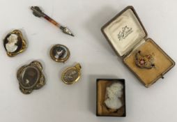 A collection of Victorian and later jewellery to include a gilt mounted micro-mosaic set locket,