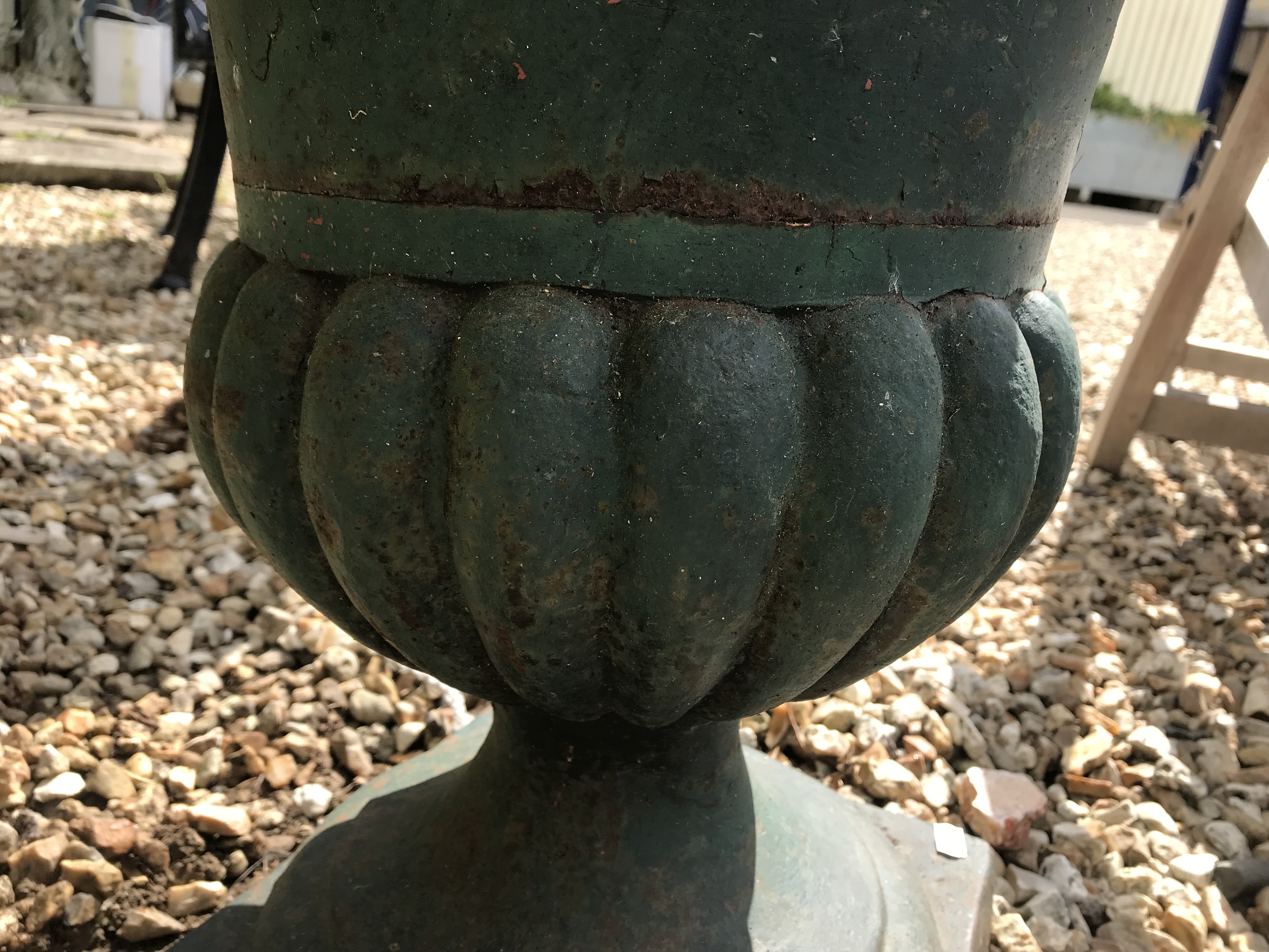 Two similar green cast iron garden urns CONDITION REPORTS Some areas of rusting, - Image 24 of 31