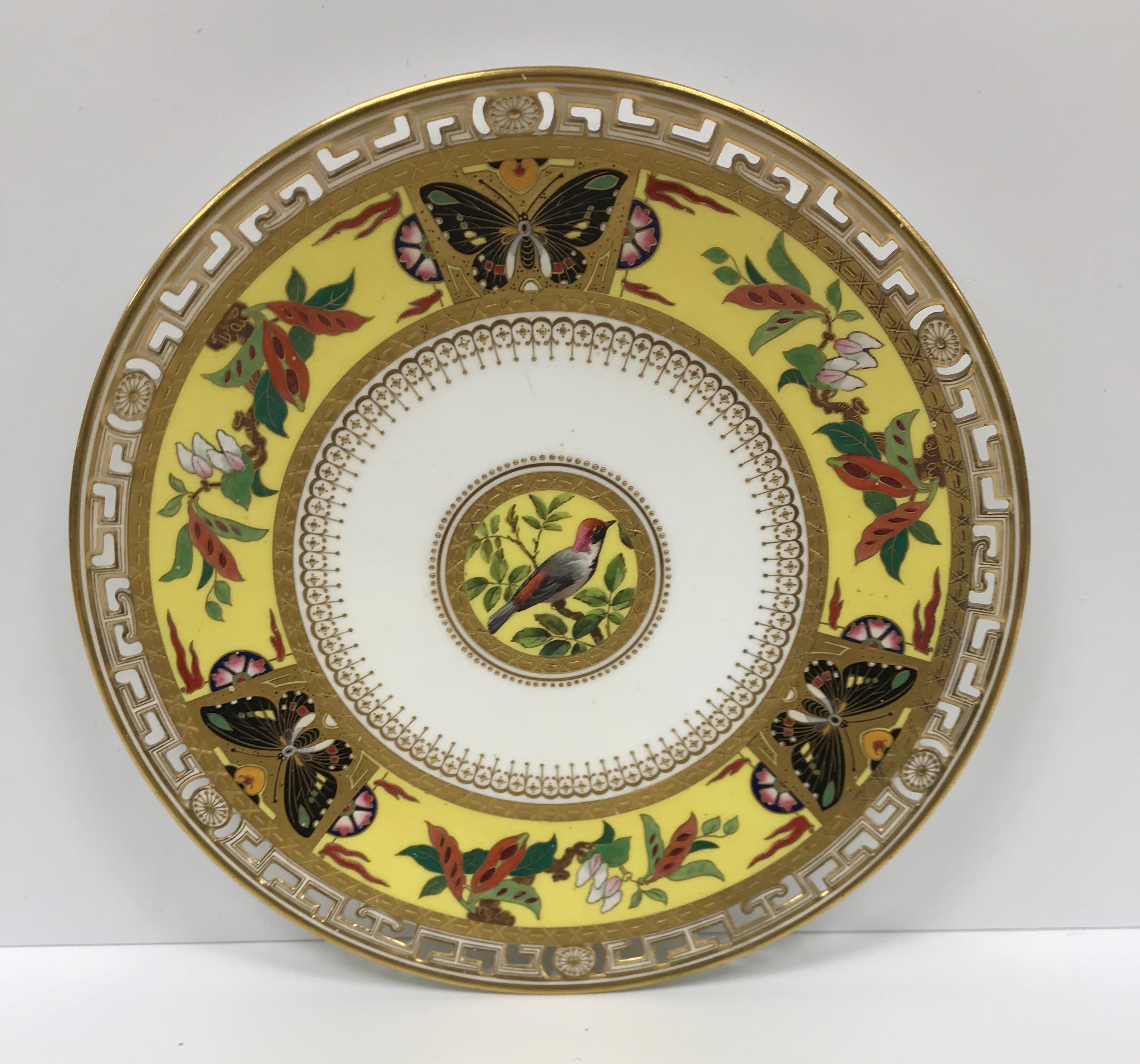 A Mintons part dessert service decorated in enamels on a yellow ground with flowers and butterflies - Image 7 of 29