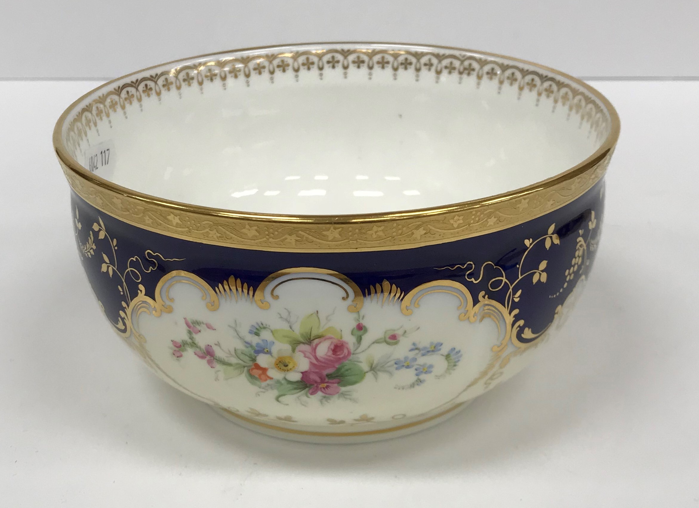 A Mintons floral spray blue and gilt decorated part tea service comprising six cups and saucers, - Image 7 of 25