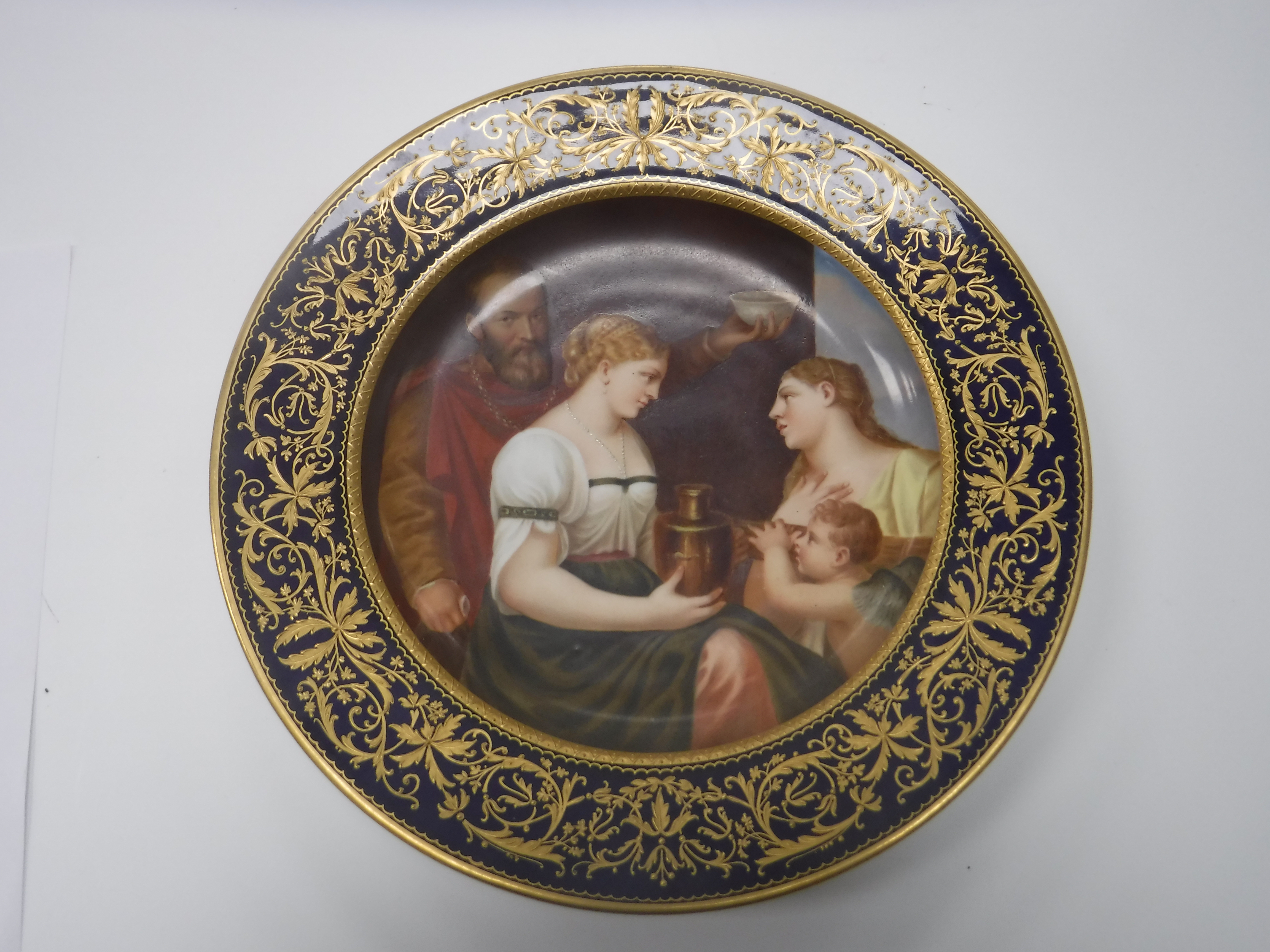 A Vienna cabinet plate, the centre panel decorated with "Allegorie nach Tiziano", - Image 5 of 18