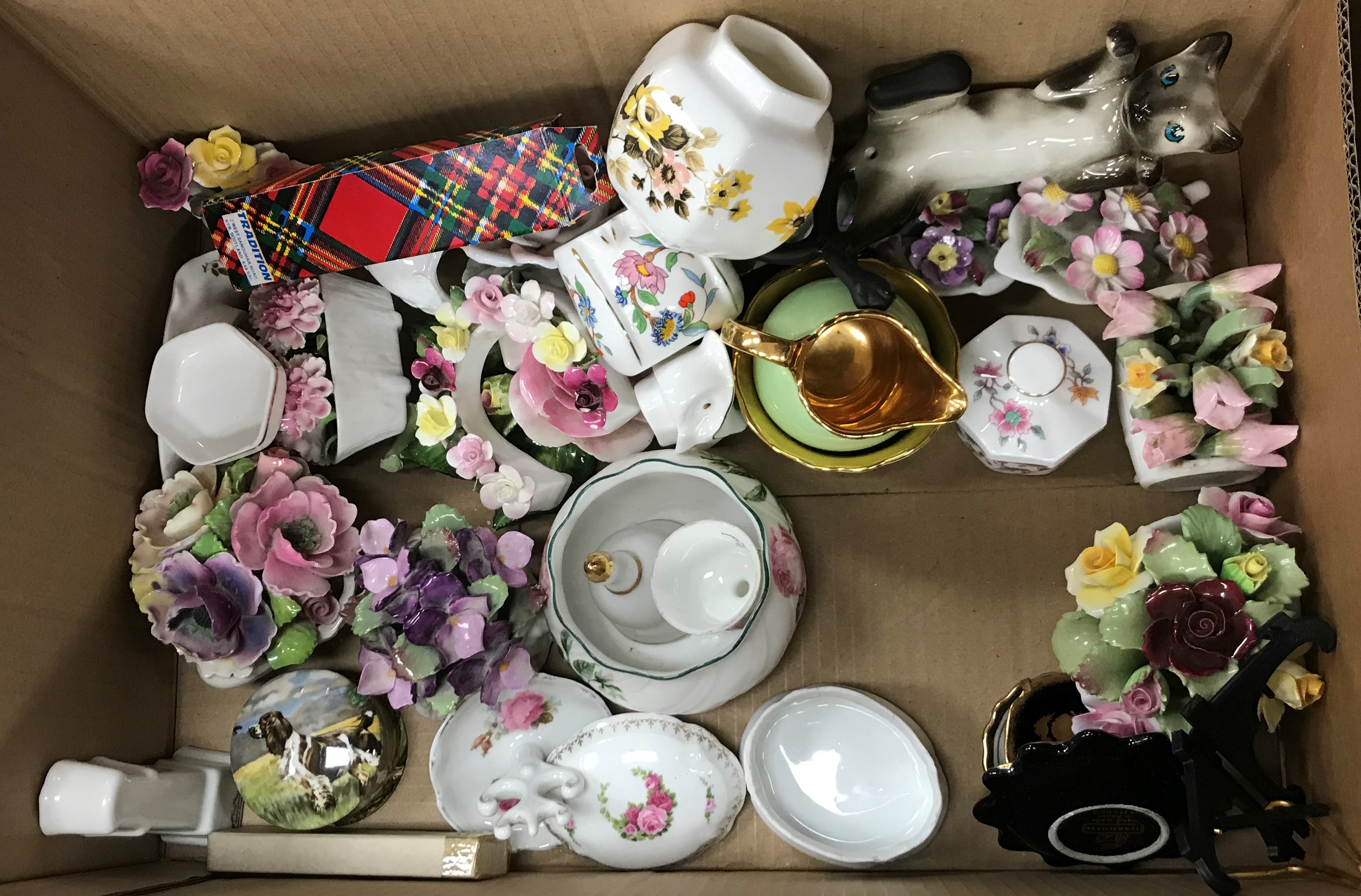 A box containing various Aynsley, etc, floral posies and other trinket wares, - Image 3 of 8