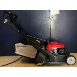 A Honda HRX426QX self propelled rear roller petrol lawnmower CONDITION REPORTS Is a