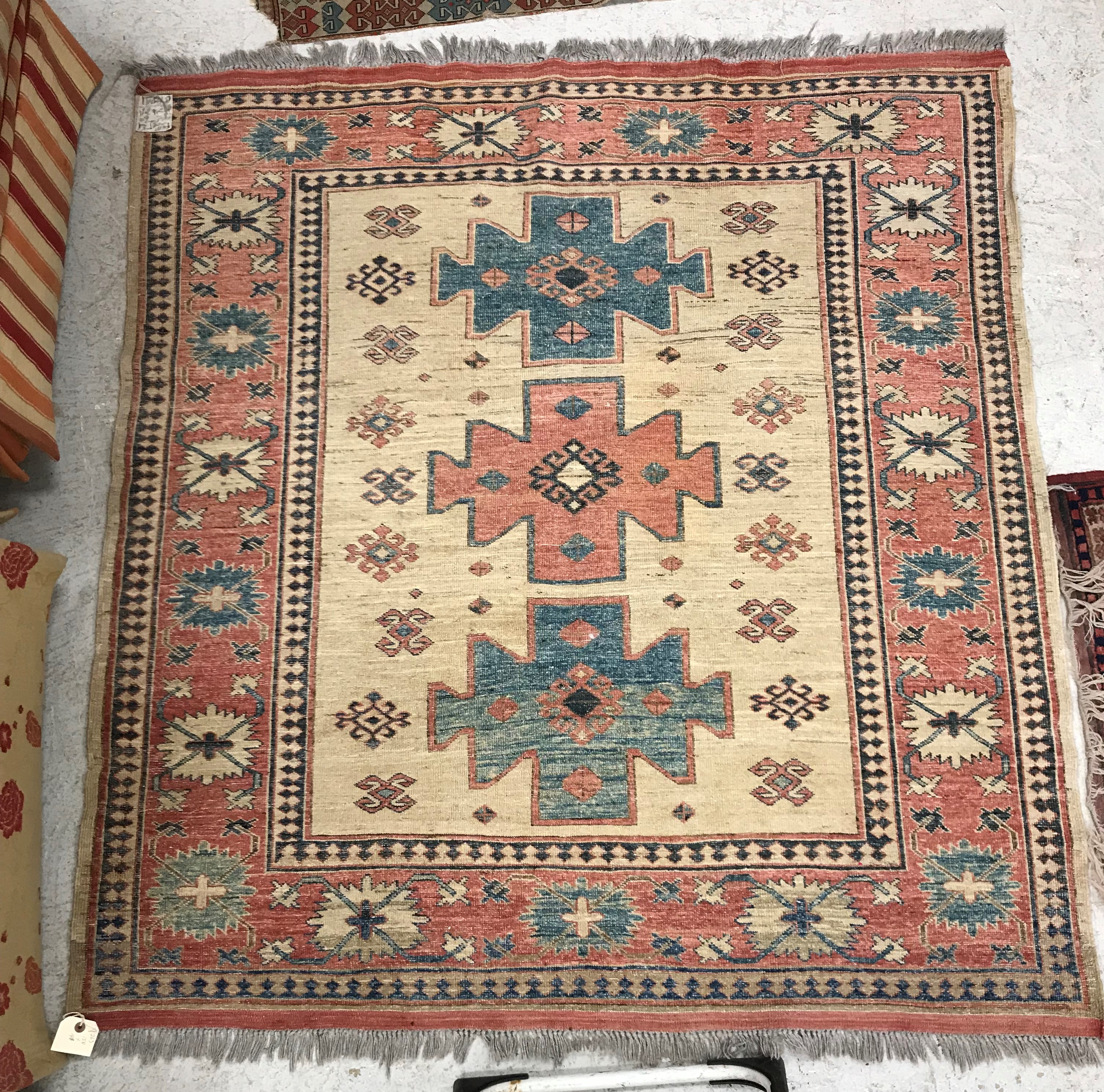 A Persian rug, - Image 2 of 3
