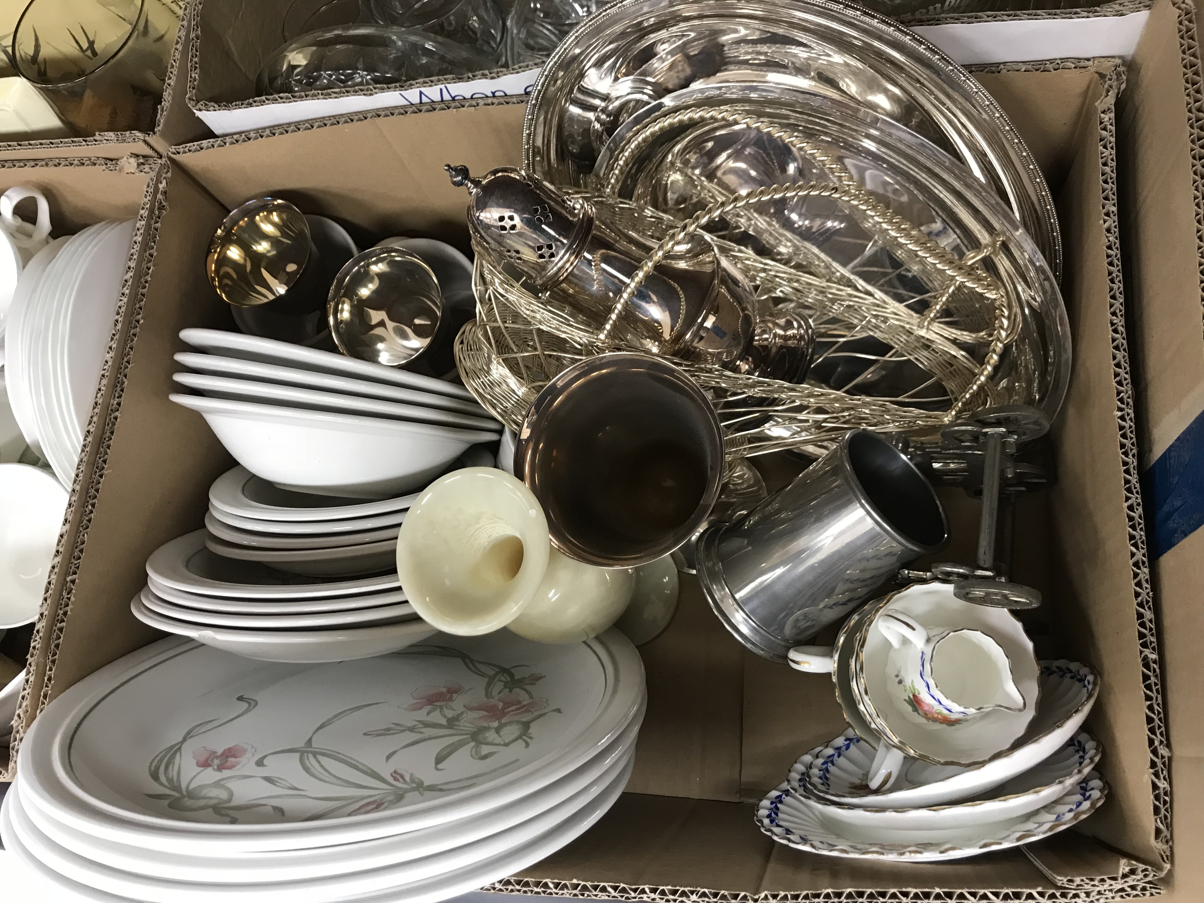 Six boxes of assorted china and glassware to include Copeland Spode "Italian" tea plates, - Image 6 of 12