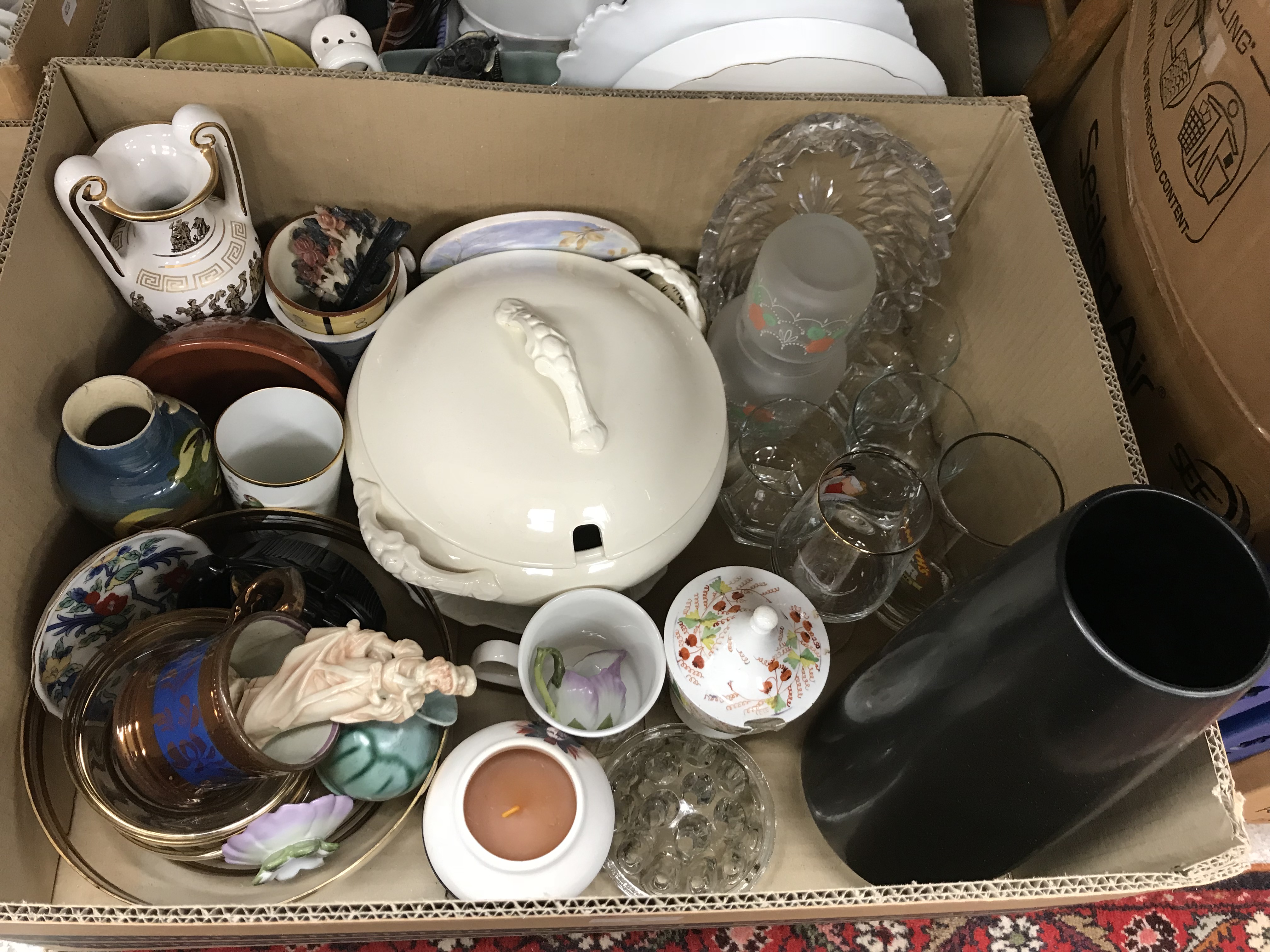 Six boxes of assorted china and glassware to include Copeland Spode "Italian" tea plates, - Image 2 of 12