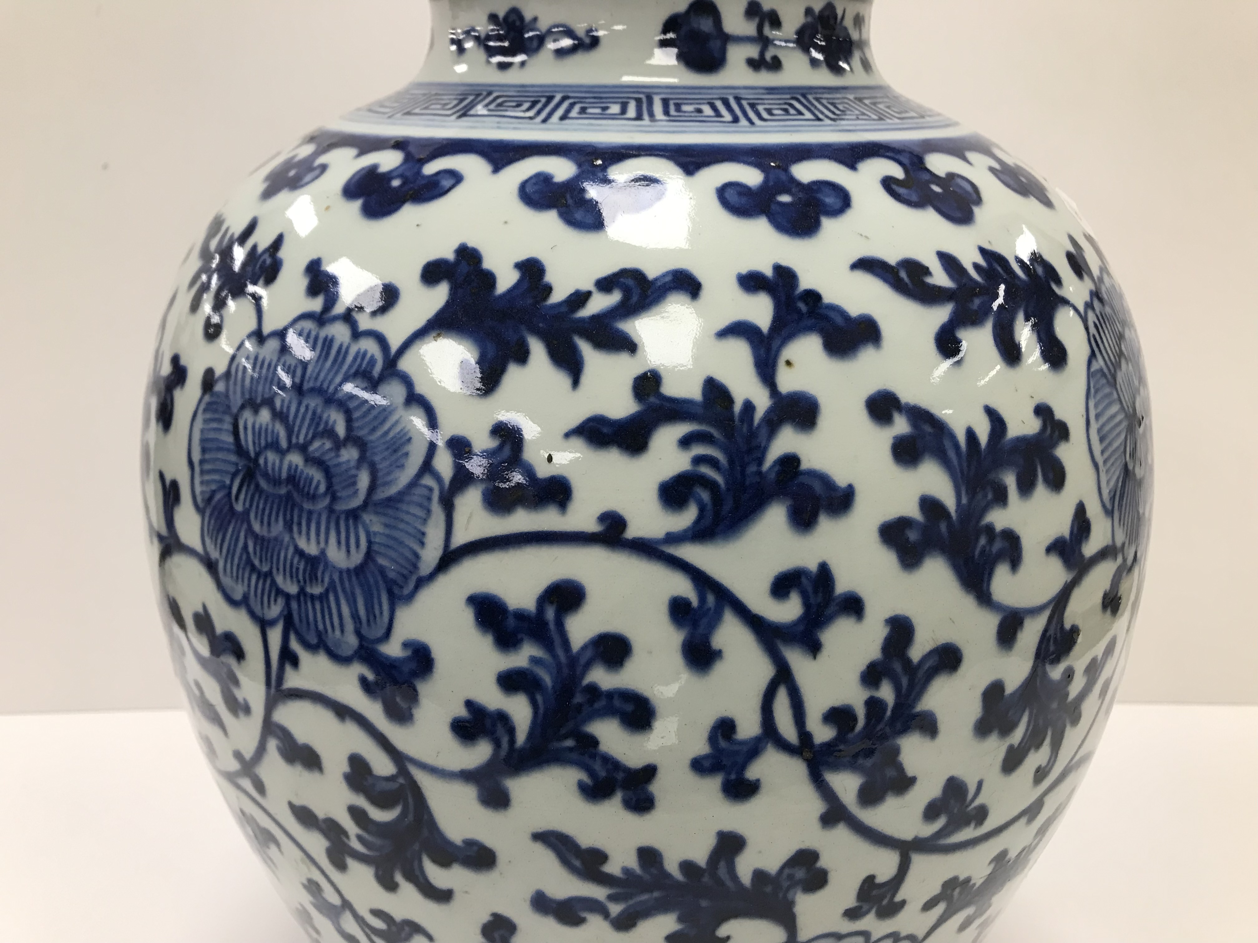 A 19th Century Chinese blue and white vase with all over foliate and floral decoration, 32. - Image 28 of 47